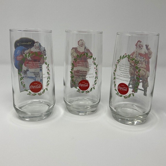 VTG 70's Series II Set of 3 CocaCola Santa Glasses - Picture 2 of 3